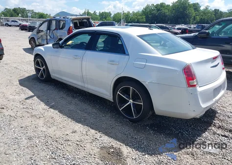 2013 Chrysler 300 300S from USA, damaged, VIN 2C3CCABG3DH682737
